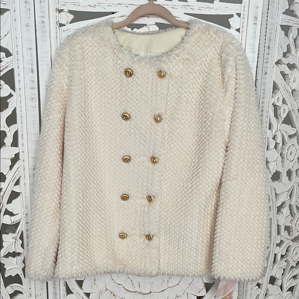 Elegant Old Money Cream Double-Breasted Women's Coat